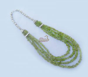 Green Stone Neck Lace