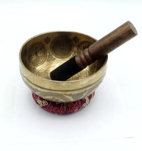 seven-chakra-fine-arts-om-itched-singing-bowl