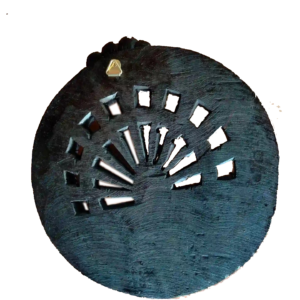 round-wooden-peacock