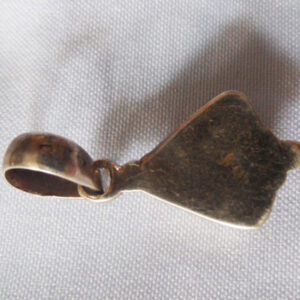 coral-pendant