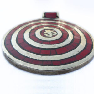 om-circle-pendent