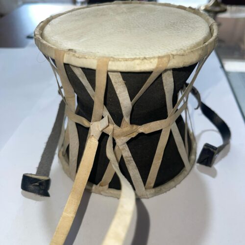 damaru-wooden