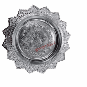 sliver-coated-aluminium-traditional-tray-with-pedestal