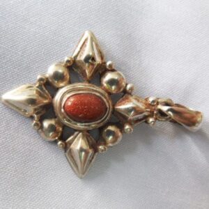 flower-design-suntar-stone