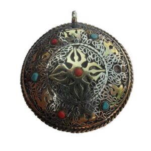 handmade-mandala-pendant