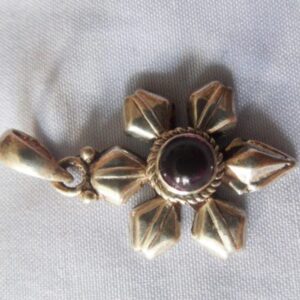 garnet-stone-pendant